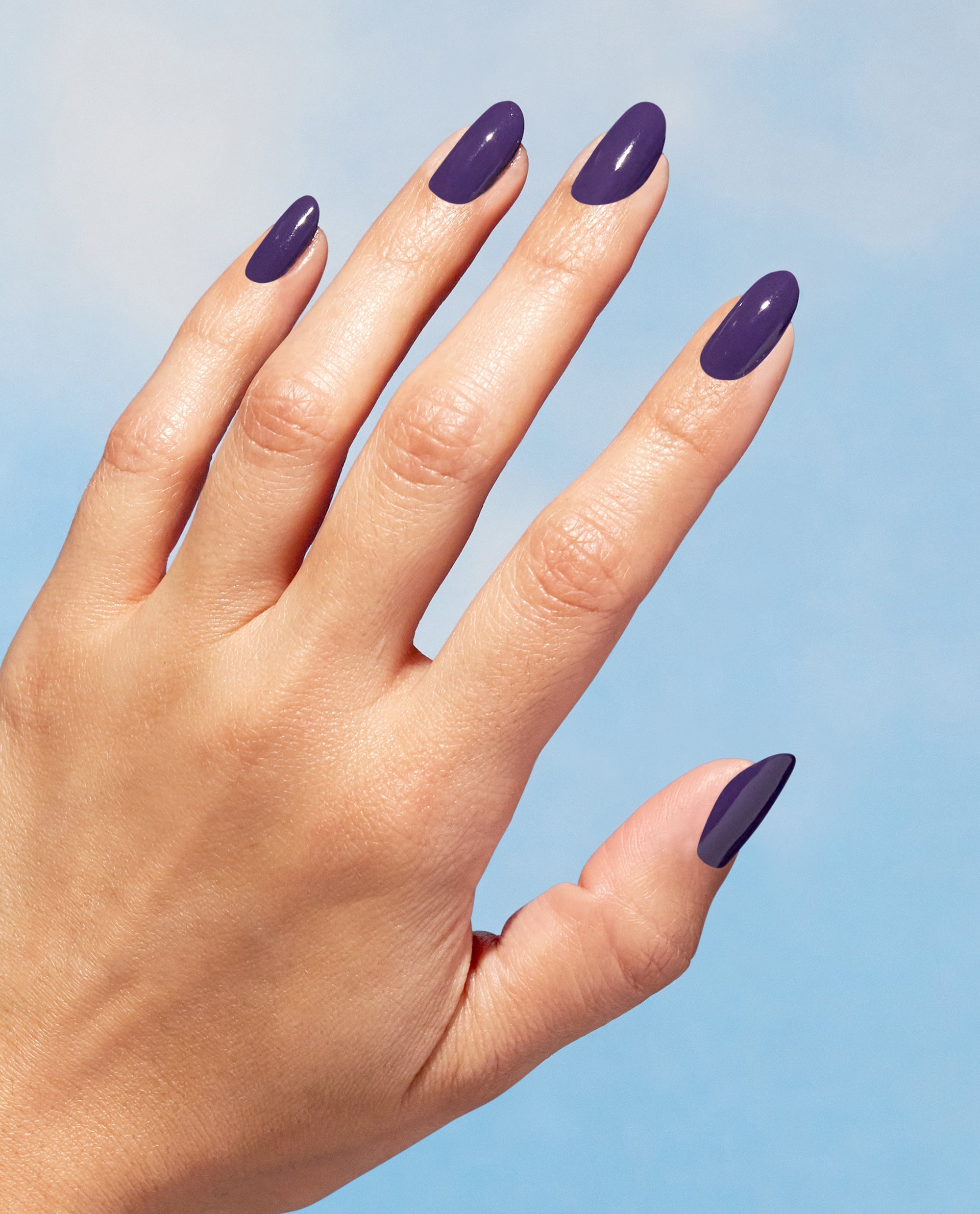 OPI A Great Fig World Purple Natural-origin Nail Polish Mani