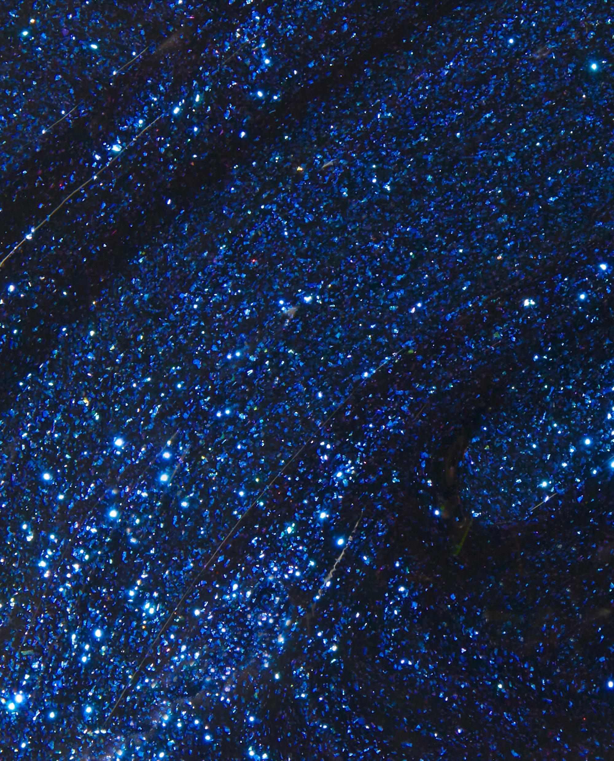 Awe Night Long Infinite Shine Swatch