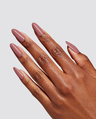 Barefoot in Barcelona Nude Dipping Powder Mani