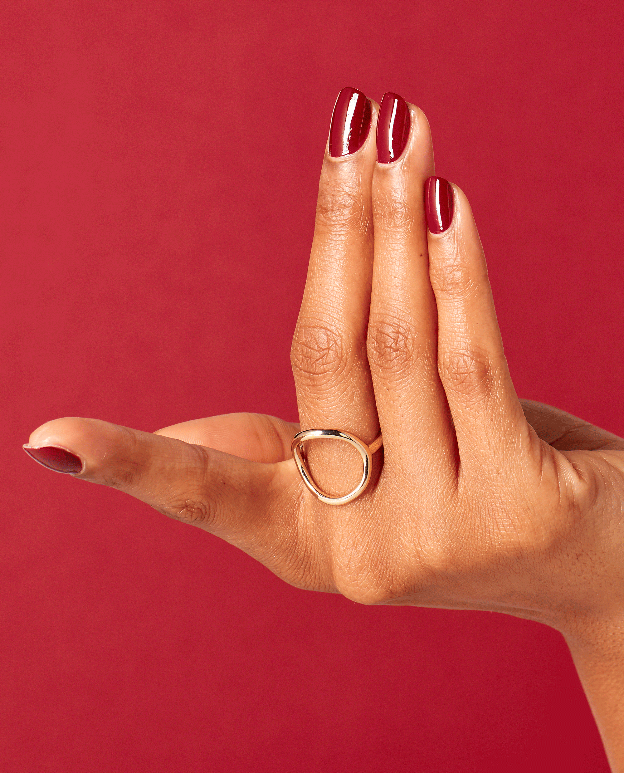 OPI Como Se Llama? Red Dipping Powder GIF