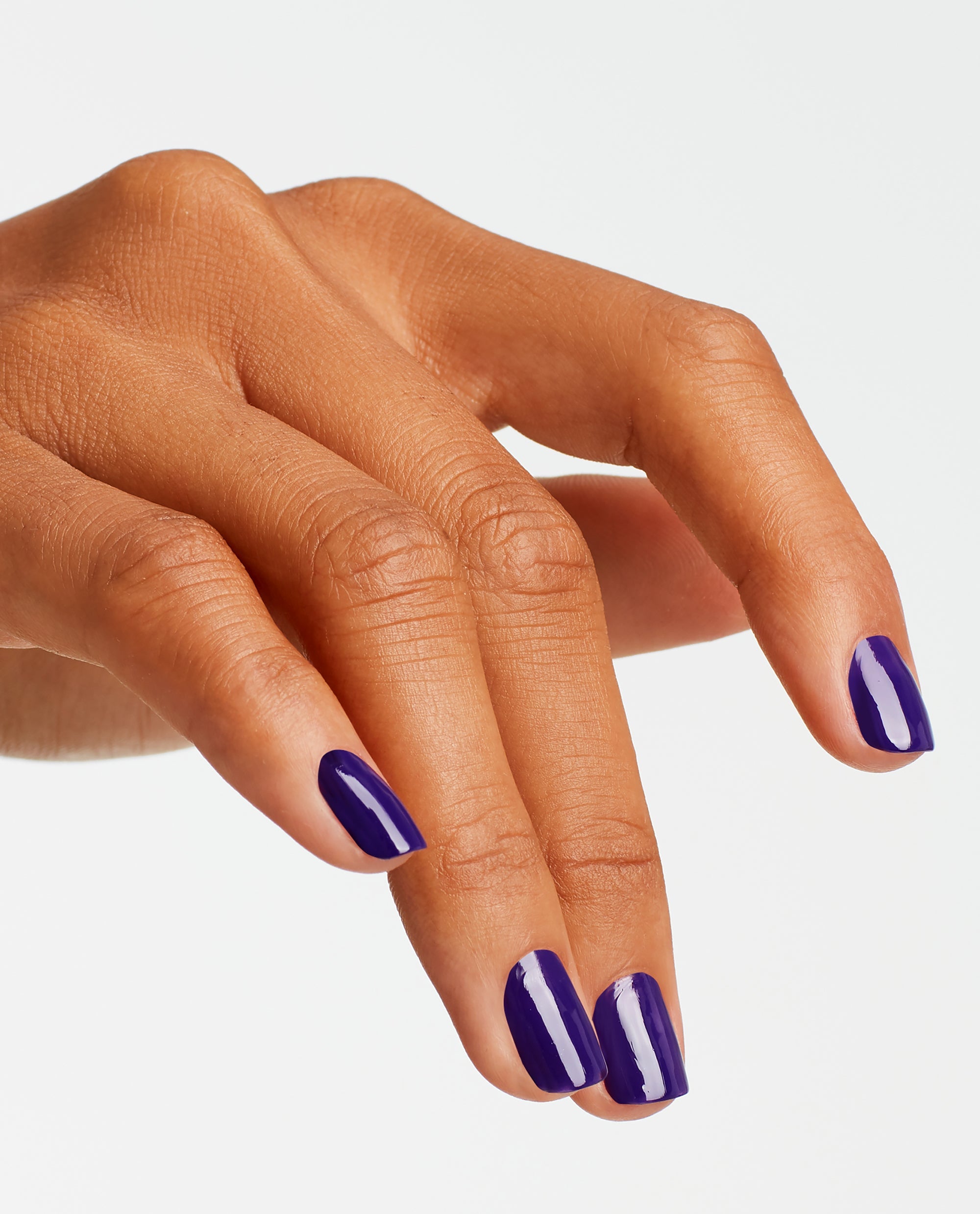OPI Do You Have this Color in Stock-holm? Purple Dipping Powder Mani
