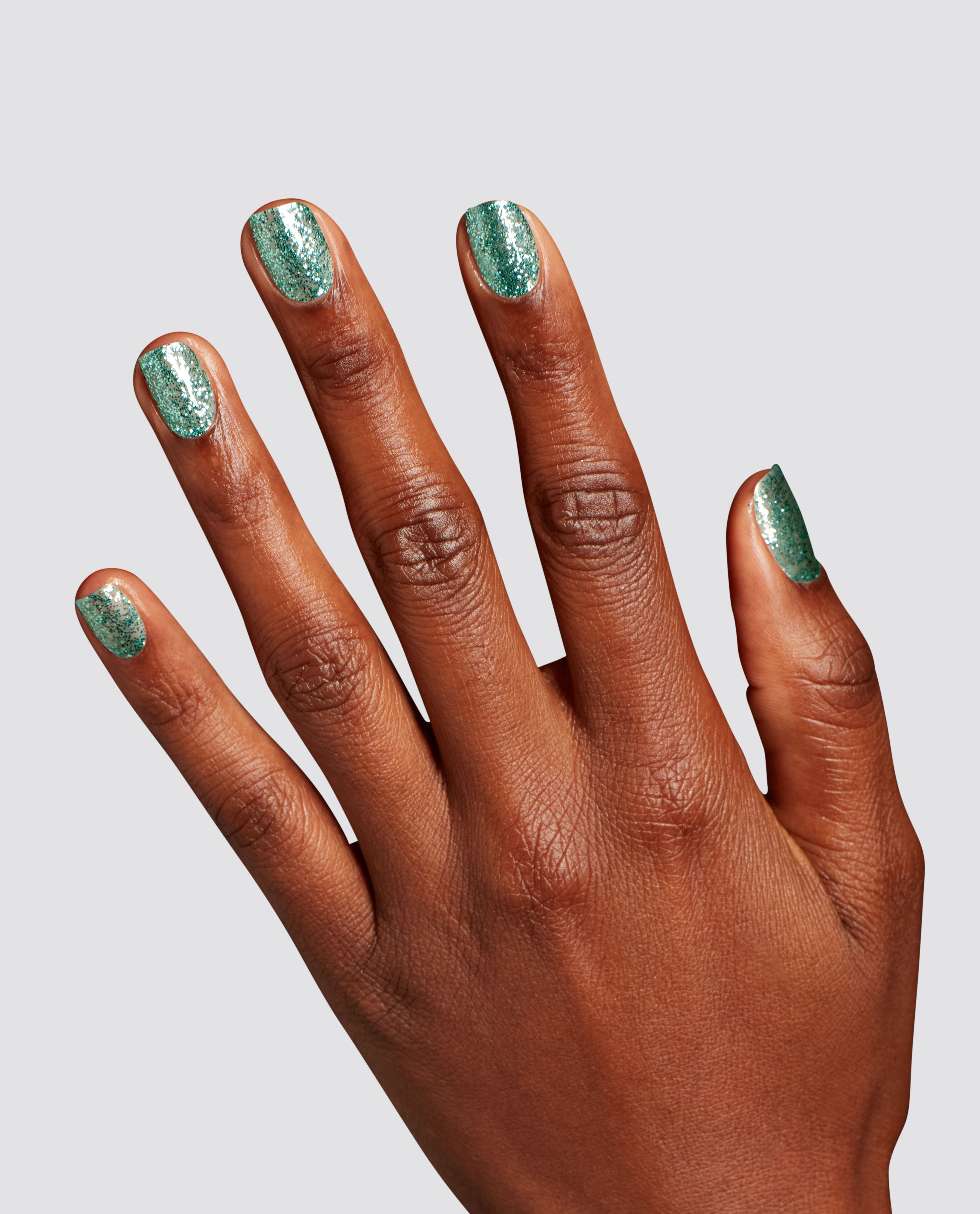 Hang the Mintsell Green Long-lasting Nail Polish Mani