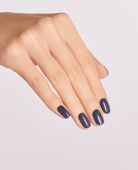 OPI Nice Set of Pipes Purple Dipping Powder Mani