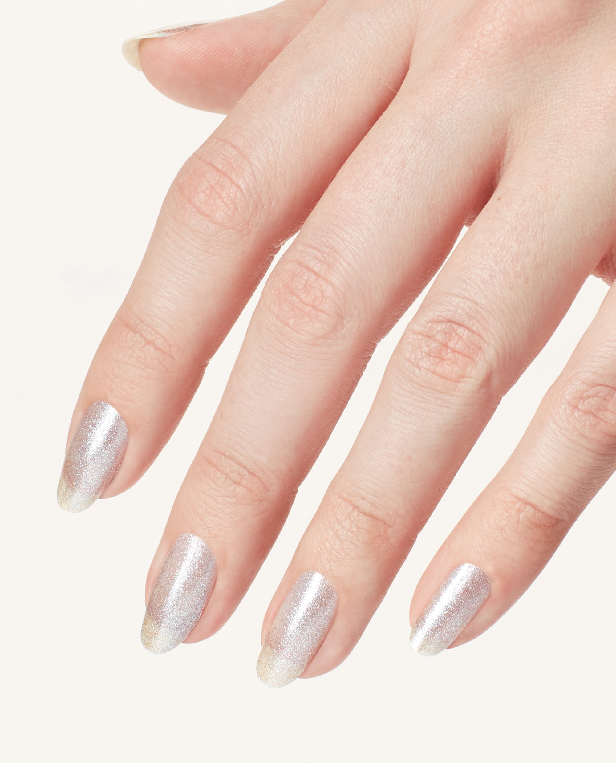OPI Nails the Runway Gray Dipping Powder Mani