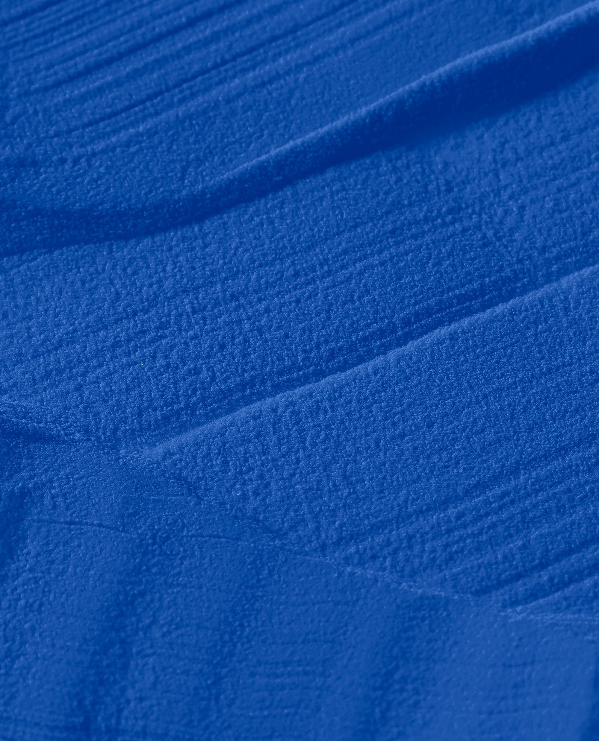 Sea-ze the Day Bold Blue Nail Dip Powder Swatch
