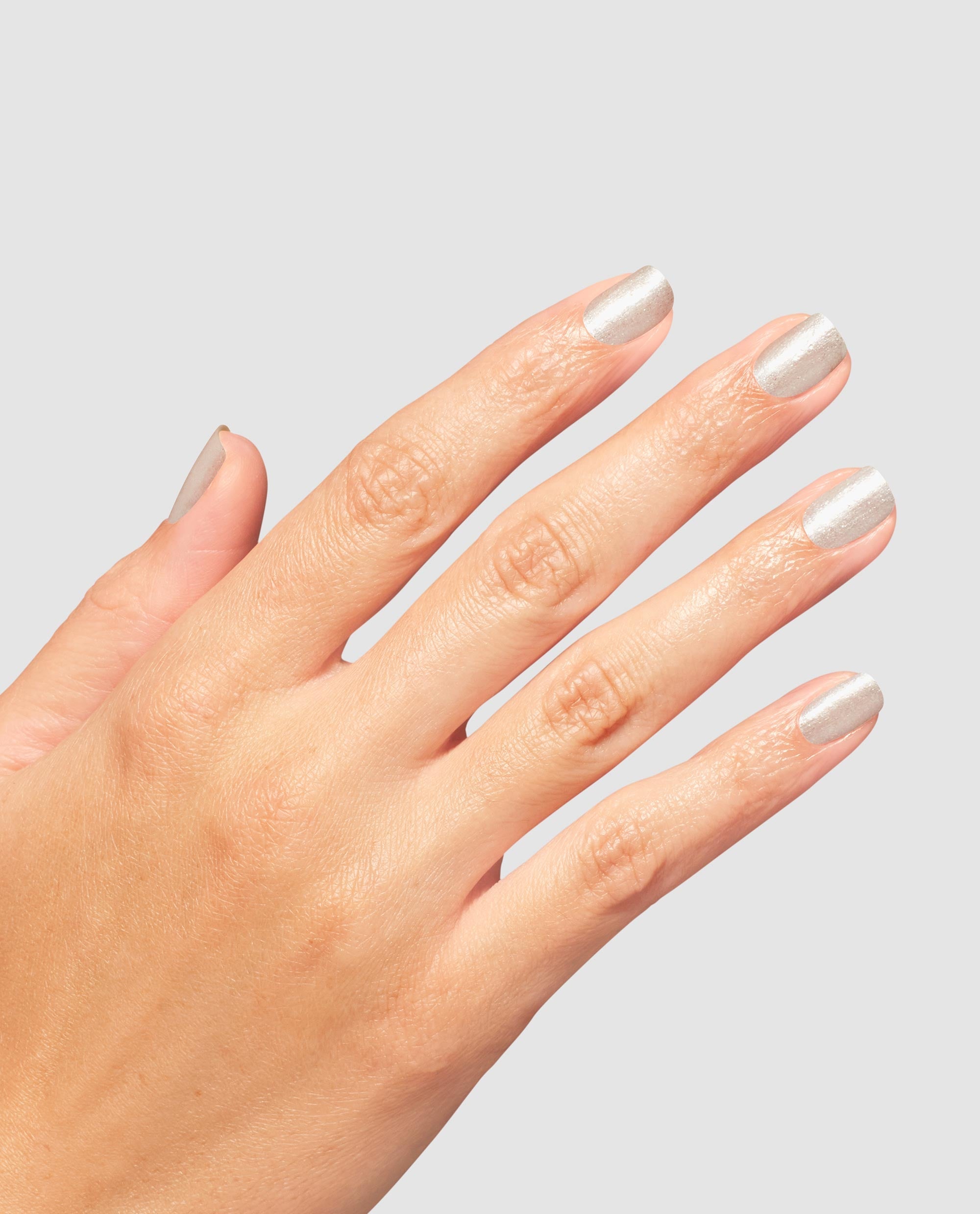 Hands in the Clouds Dipping Powder Mani