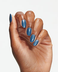 OPI Suzi Takes a Sound Bath Blue Dipping Powder Mani